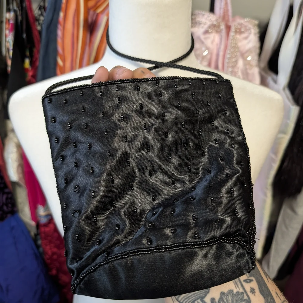 Elegant Black Beaded Women's Bag - Picture 4 of 5